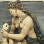 Immagine di una statuetta in cera